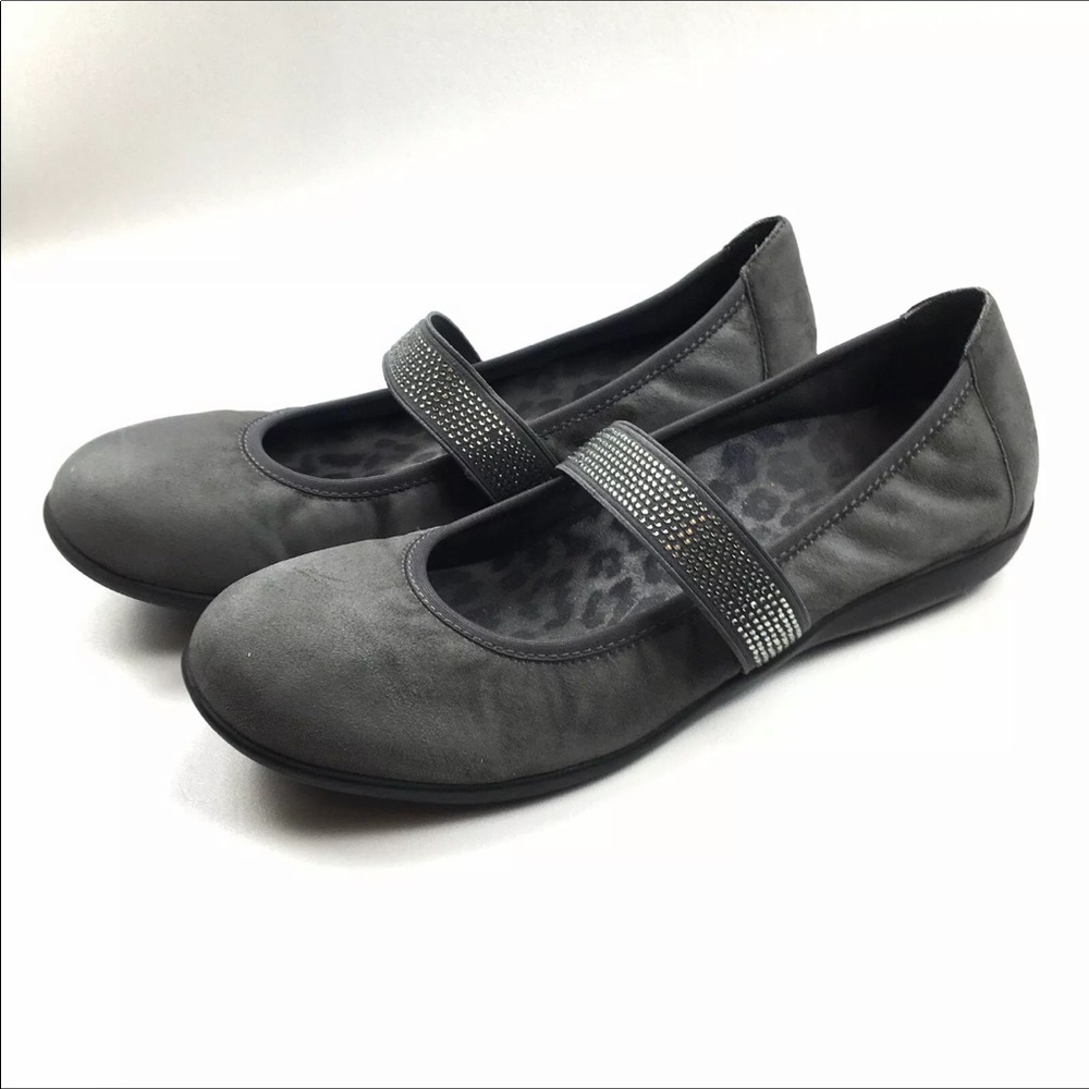 Vionic Womens Orthaheel Days Fern Suede Slip On Mary Jane Shoes Size 7.5